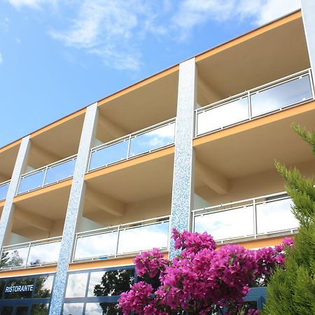 Hotel Lido Vasto Esterno foto